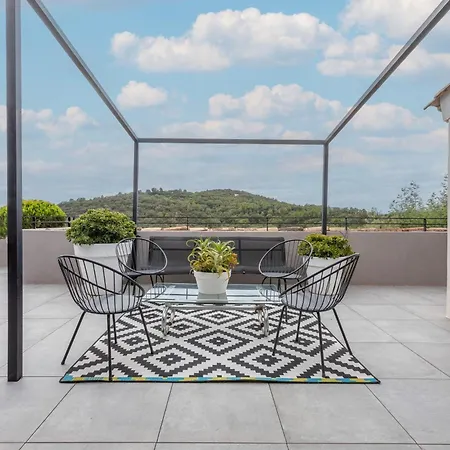 Avec Piscine Et Vue Βίλα Grimaud